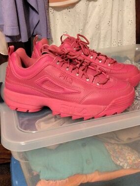 Fila Chunky Platform Sneakers in Bright Fuchsia